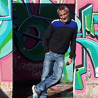 lascar13 - gay de 77 ans