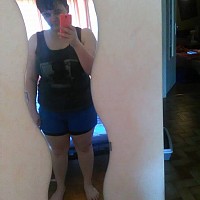 angie65 - lesbienne de 28 ans