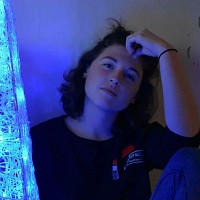 aly4 - lesbienne de 25 ans