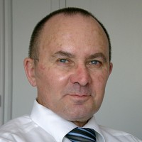 pompiersparis - homme bisexuel de 74 ans