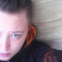 jennyferdu56 - lesbienne de 27 ans