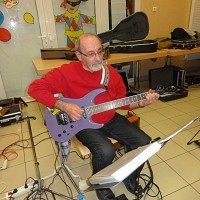 pablo54 - gay de 77 ans