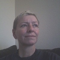 ptilou276 - femme bisexuelle de 57 ans