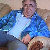 exteval1 - homme bisexuel de 59 ans