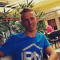 marech - gay de 28 ans