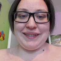 andreadu25000 - femme bisexuelle de 32 ans