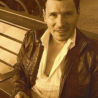 cesare - homme bisexuel de 51 ans