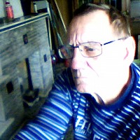 grenouille5 - homme bisexuel de 75 ans