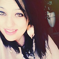 magdal - femme bisexuelle de 30 ans