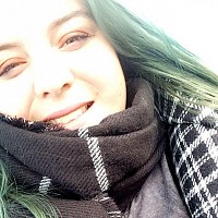 dxrkskull - femme bisexuelle de 25 ans