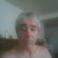 petitamour02 - homme bisexuel de 69 ans