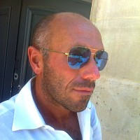 hatro - gay de 58 ans
