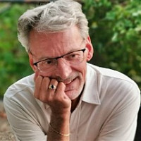 pilou75020 - gay de 60 ans