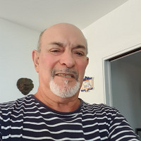 loup380 - gay de 67 ans