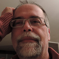 a234hf - homme bisexuel de 64 ans