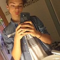 many_fps - homme bisexuel de 25 ans