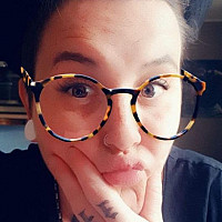 zakuго6701 - lesbienne de 37 ans