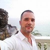 jean10000 - homme bisexuel de 40 ans