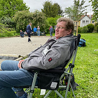 joschua - homme bisexuel de 66 ans