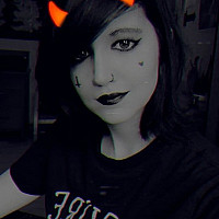 zumee - lesbienne de 28 ans