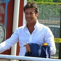 homme9393 - gay de 59 ans