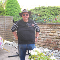 guy88 - gay de 73 ans
