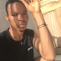 michael852 - gay de 25 ans