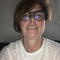 laracroft44 - lesbienne de 56 ans