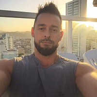 yvesyves19 - gay de 41 ans