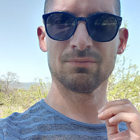 gus84 - gay de 38 ans