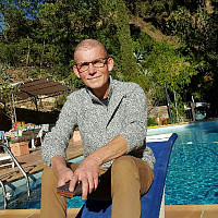 noucal87 - gay de 66 ans