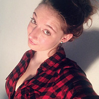 emma-92 - lesbienne de 25 ans