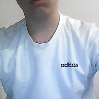 to_pegi18 - gay de 22 ans