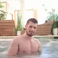 liakliak - gay de 39 ans