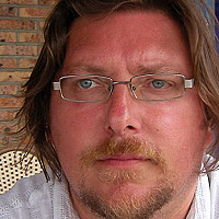 rime02 - homme bisexuel de 60 ans