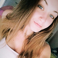 julielesb22 - lesbienne de 26 ans