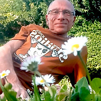 eric24 - gay de 67 ans