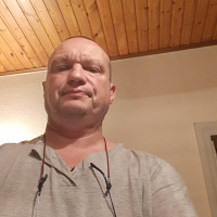 pime - homme bisexuel de 58 ans