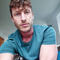 jonathan30 - gay de 33 ans