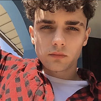 kifnalm - gay de 25 ans