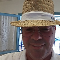 janjan - homme bisexuel de 55 ans