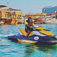 aka10 - homme bisexuel de 30 ans