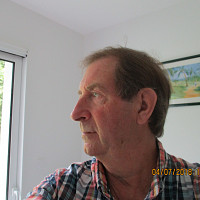 dispo33930 - homme bisexuel de 73 ans