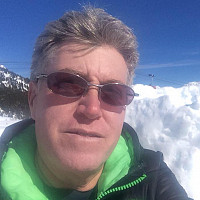 jms13 - homme bisexuel de 64 ans