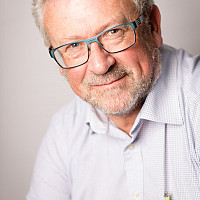 filou788 - homme bisexuel de 70 ans