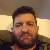 tasli44 - homme hétéro curieux de 44 ans