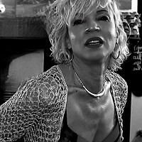 gene62400 - femme bisexuelle de 55 ans