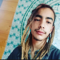 jhetv23 - Homme gay de 25 ans