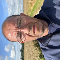 malafasy - homme bisexuel de 63 ans