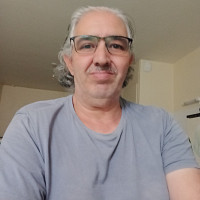 taggueb - homme bisexuel de 60 ans